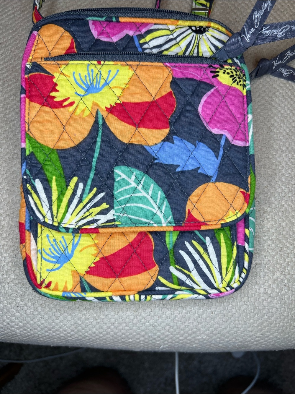 Vera Bradley Jazzy Blooms Quilted Floral lightweight Crossbody wallet bag